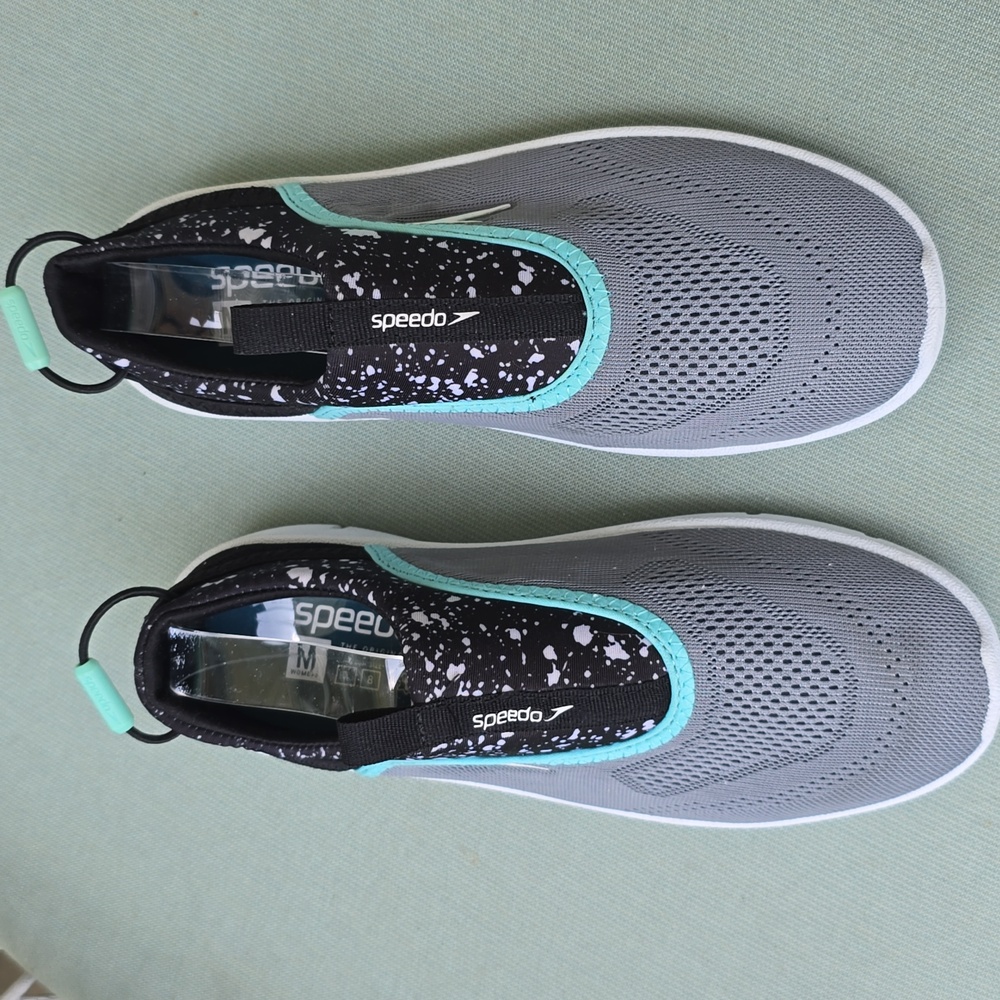 Speedo The Original Surfwalker Women’s Size 7/8 Watershoes Black Teal Beach Pool